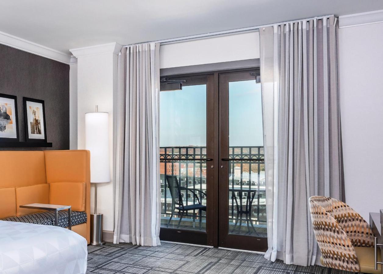 Holiday Inn Lafayette-City Centre By Ihg Экстерьер фото