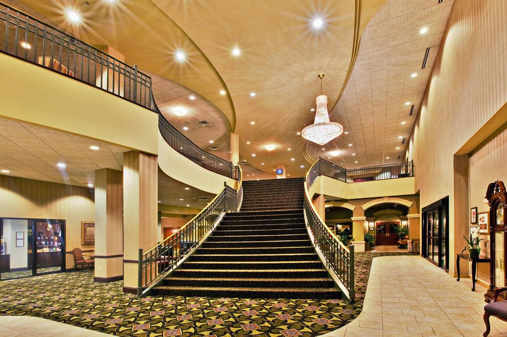 Holiday Inn Lafayette-City Centre By Ihg Экстерьер фото