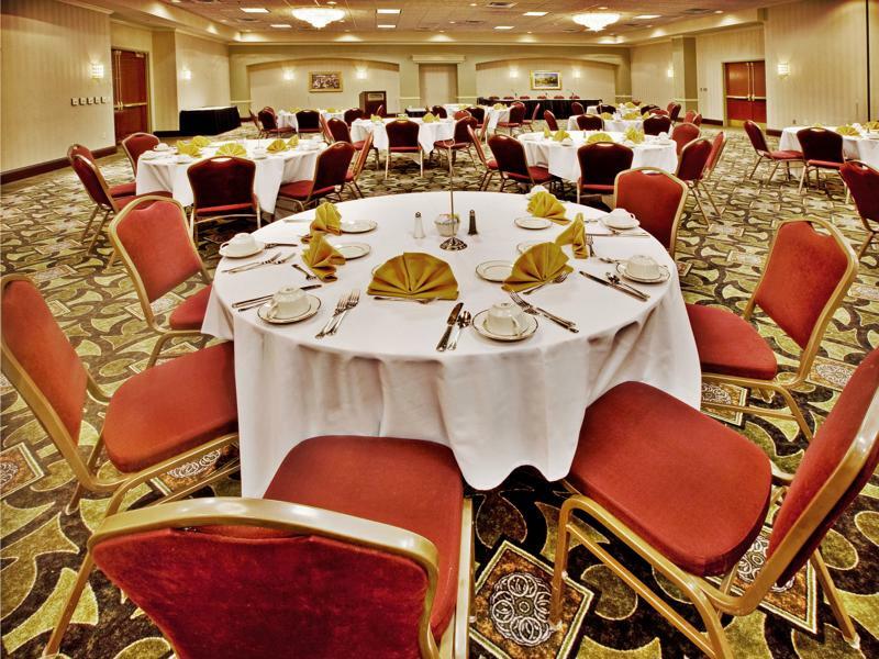 Holiday Inn Lafayette-City Centre By Ihg Экстерьер фото